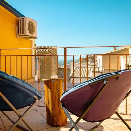 Le Terrazze Di Pirandello Bed & Breakfast