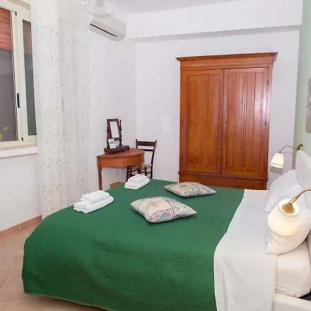 Bed & Breakfast Le Terrazze Di Pirandello 2*